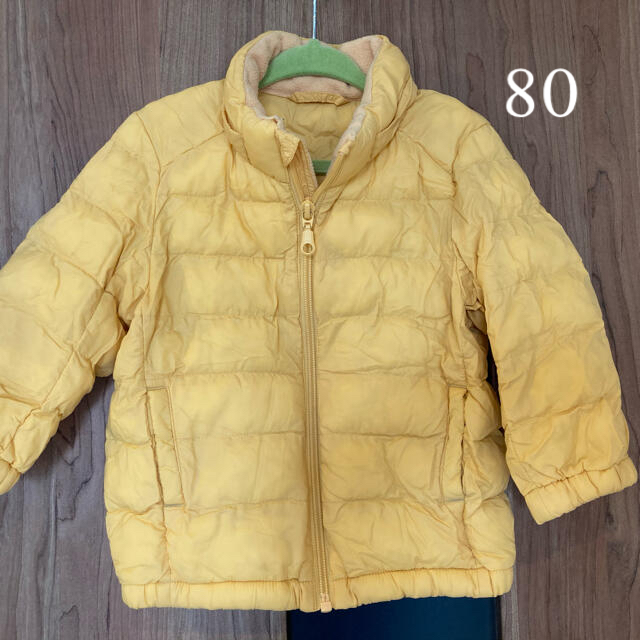 UNIQLO(ユニクロ)のダウン80 イエロー キッズ/ベビー/マタニティのベビー服(~85cm)(ジャケット/コート)の商品写真