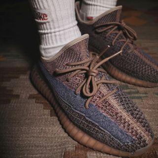 アディダス(adidas)のADIDAS YEEZY BOOST 350 V2 FADE 29.5cm(スニーカー)