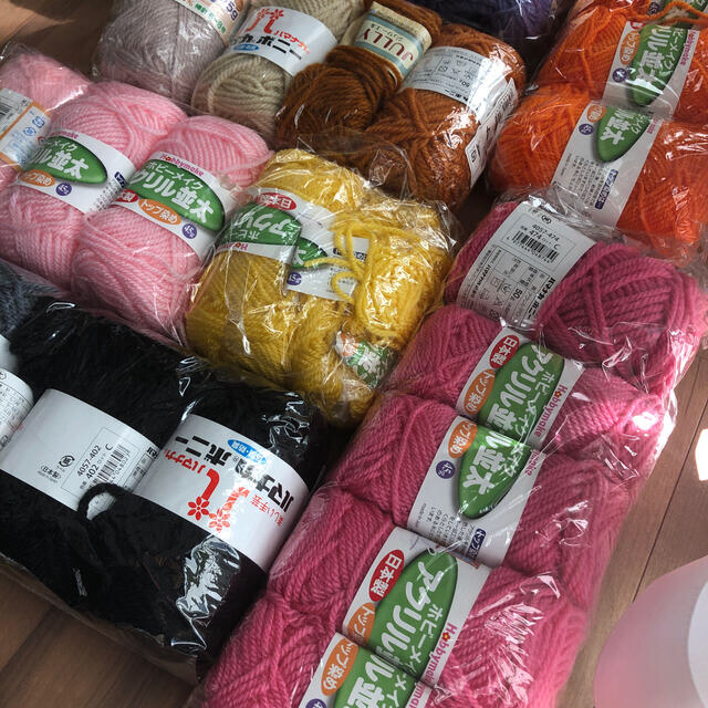 毛糸まとめ売りハンドメイド ハンドメイドの素材/材料(生地/糸)の商品写真