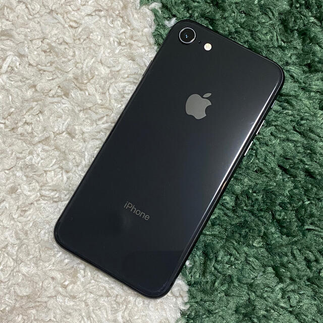 【美品】iPhone 8  SIMフリー 64G black