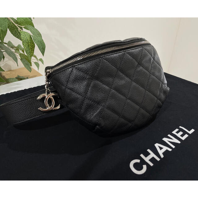 CHANEL - 極美品 シャネル キャビアスキン マトラッセ ウエストバッグ ...