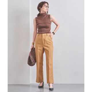 ユナイテッドアローズ(UNITED ARROWS)のサイドスリット パンツ【カラー:キャメル】(カジュアルパンツ)