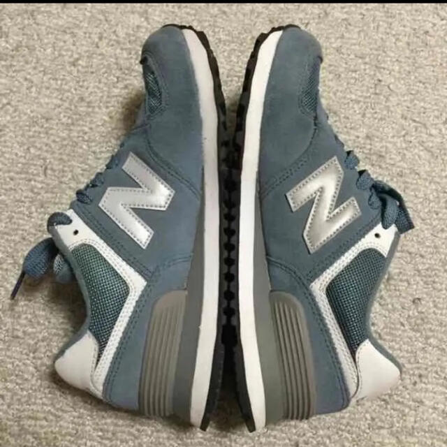 New Balance(ニューバランス)の8,500円よりお値下げ！美品＊ニューバランスWL574SBG 23.5㎝ レディースの靴/シューズ(スニーカー)の商品写真