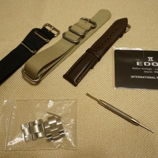 EDOX（エドックス） クロノラリー シルバーホワイト 型番10227