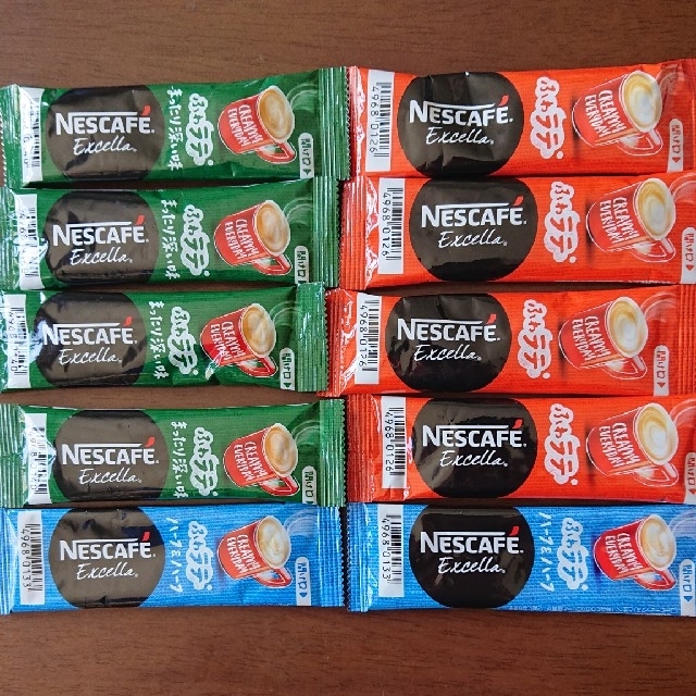 Nestle(ネスレ)のネスカフェエクセラ スティックコーヒー10本 食品/飲料/酒の食品/飲料/酒 その他(その他)の商品写真