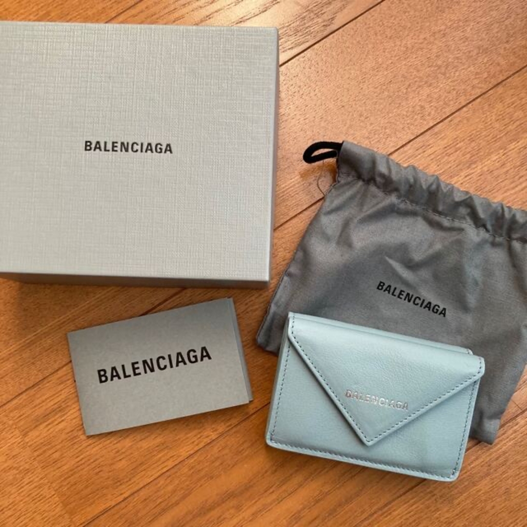 BALENCIAGA PAPIER 三つ折りミニ財布　水色レザーカラー