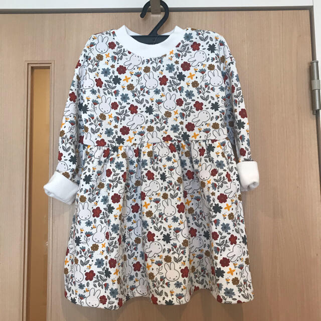 NEXT(ネクスト)の新品！nextミッフィワンピース裏起毛1.5歳〜2歳 キッズ/ベビー/マタニティのキッズ服女の子用(90cm~)(ワンピース)の商品写真