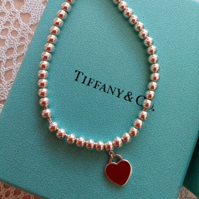 Tiffany & Co. - TIFFANY&Co. 　新品赤いハートシルバーブレスレット