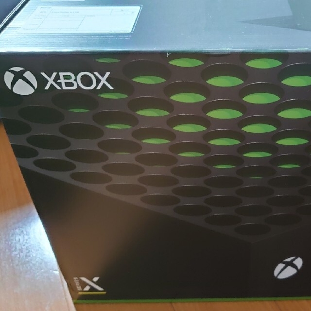 Xbox(エックスボックス)の【新品、未開封】Xbox Series X​ Amazon限定エコバッグ付き エンタメ/ホビーのゲームソフト/ゲーム機本体(家庭用ゲーム機本体)の商品写真