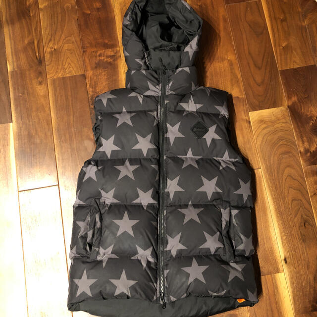 SOPH. Bristol リバーシブルダウンベスト | myglobaltax.com