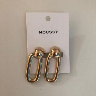 マウジー(moussy)のmoussyのイヤリング(イヤリング)