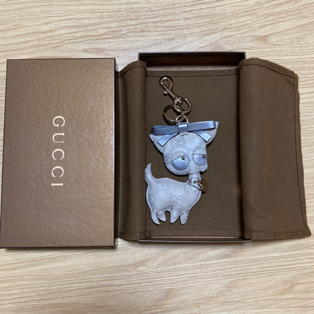 Gucci(グッチ)のGUCCI グッチョリチワワ  キーホルダー　⓶ レディースのファッション小物(キーホルダー)の商品写真