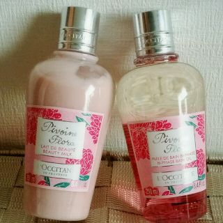 ロクシタン(L'OCCITANE)のすもーくちーず様専用  ﾛｸｼﾀﾝ♡セット(ボディローション/ミルク)