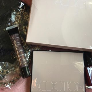 アディクション(ADDICTION)のアディクション　未使用新品　クリスマス　ラブ(コフレ/メイクアップセット)