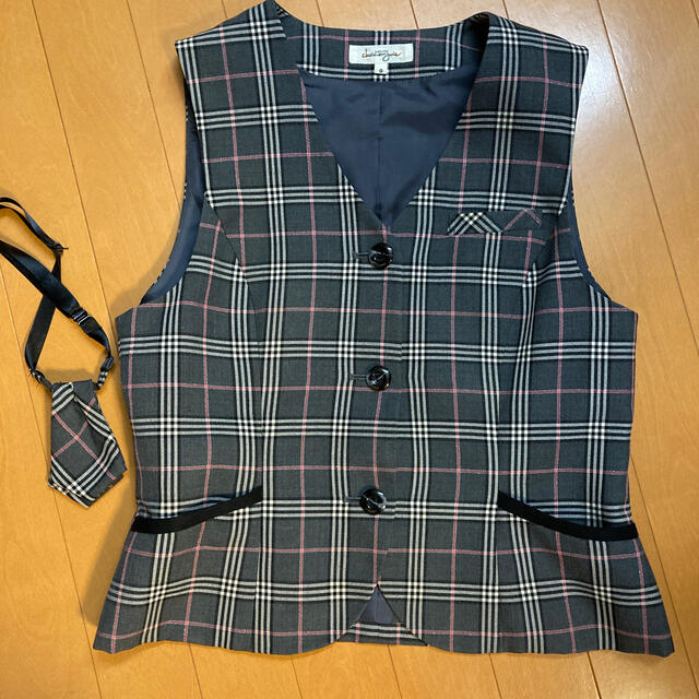 うー様専用　事務服　　ベストとネクタイのセット レディースのレディース その他(セット/コーデ)の商品写真