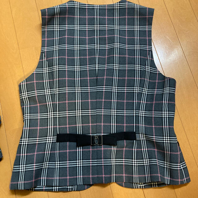 うー様専用　事務服　　ベストとネクタイのセット レディースのレディース その他(セット/コーデ)の商品写真