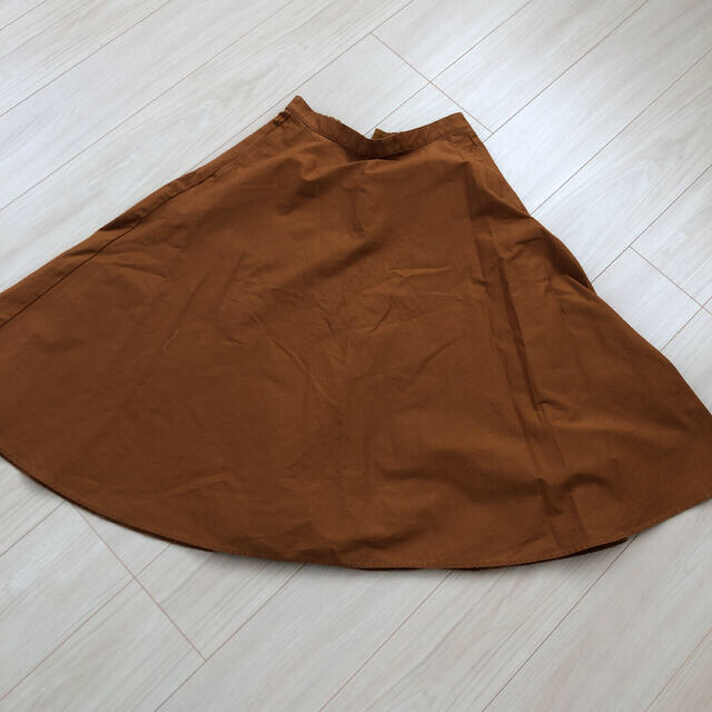 UNIQLO(ユニクロ)のささささん専用⭐︎ レディースのスカート(ひざ丈スカート)の商品写真