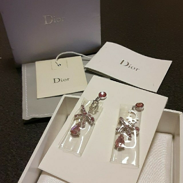 Dior(ディオール)のDior　ディオール　ピンク　ピアス　 レディースのアクセサリー(ピアス)の商品写真