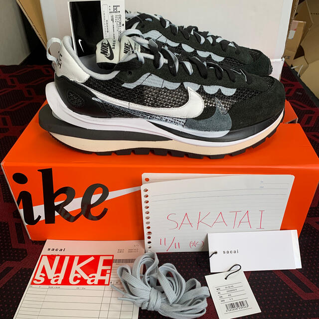 【超特価】 - NIKE 【15日まで値下げ】確実正規品sacai 黒 vaporwaffle nike スニーカー 【超特価】 - NIKE 【15日まで値下げ】確実正規品sacai 黒 vaporwaffle nike スニーカー