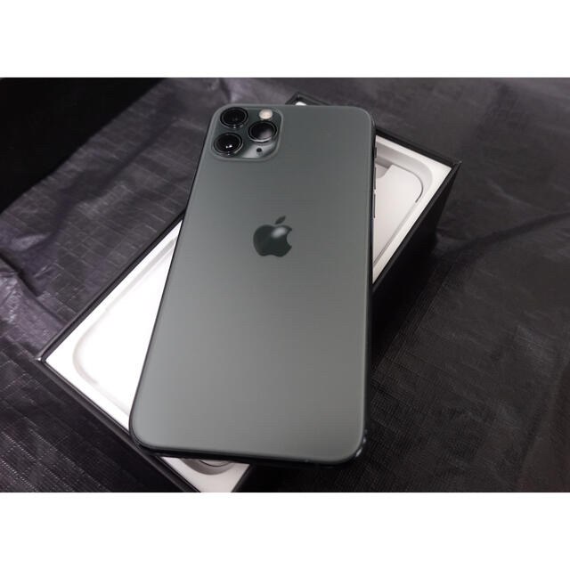 iPhone11 simロック解除済　グリーン