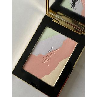 イヴサンローランボーテ(Yves Saint Laurent Beaute)のYSL フェイスパウダー(フェイスパウダー)