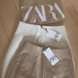 ザラ(ZARA)のZARA ハイウェスト　パンツ　ベージュ　茶色　ズボン　OL オフィス　カジュア(カジュアルパンツ)