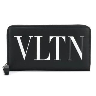 ヴァレンティノ(VALENTINO)の新品未使用！送料込み★VALENTINO★VLTN ロゴ ラウンドジップ 長財布(長財布)