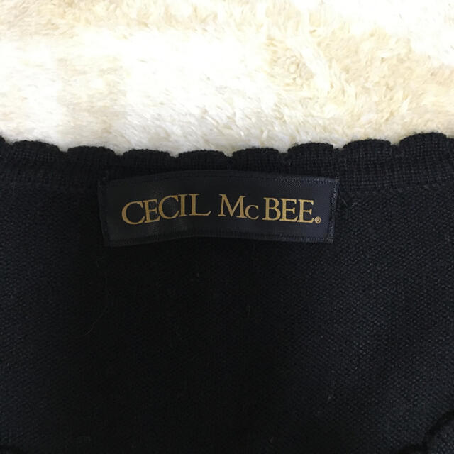 CECIL McBEE(セシルマクビー)のセシルマクビー　ビジュー付きカーディガン レディースのトップス(カーディガン)の商品写真