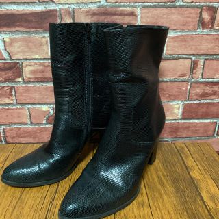 シスレー(Sisley)のSisleyショートブーツ　24cm サイズ37(ブーツ)