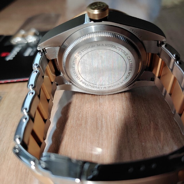 Tudor(チュードル)のチューダーブラックベイ　S &G メンズの時計(腕時計(アナログ))の商品写真