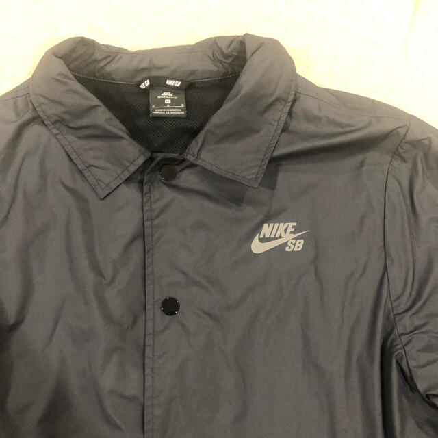 BEAUTY&YOUTH UNITED ARROWS(ビューティアンドユースユナイテッドアローズ)の【未使用】NIKE コーチジャケット メンズのジャケット/アウター(ナイロンジャケット)の商品写真