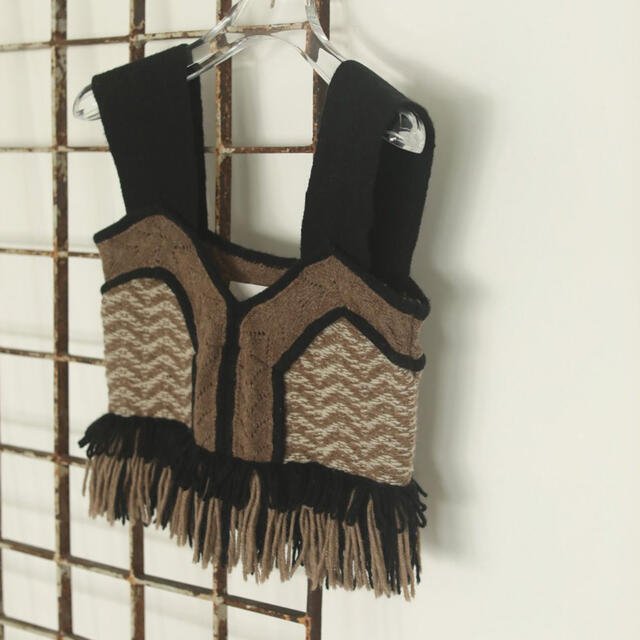 TODAYFUL(トゥデイフル)のJacquard Fringe Bustier レディースのトップス(その他)の商品写真