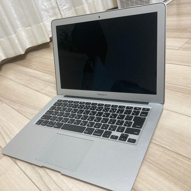 MacBook Air 13インチ Early 2015