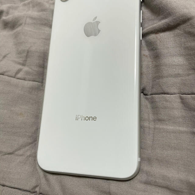 スマートフォン/携帯電話iPhone8 64GB silver