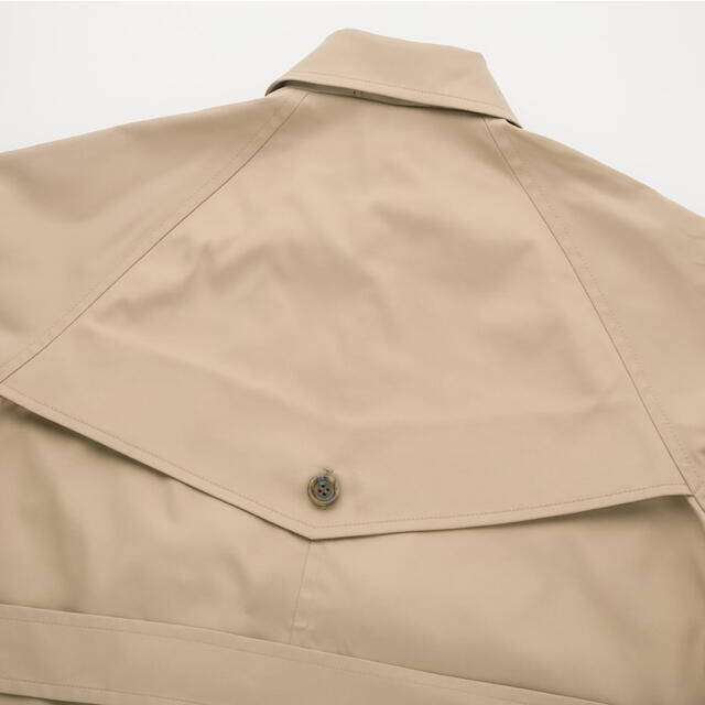 UNIQLO(ユニクロ)のユニクロ　リラックストレンチコート ベージュ レディースのジャケット/アウター(トレンチコート)の商品写真