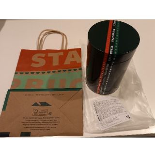 スターバックスコーヒー(Starbucks Coffee)のスターバックスノベルティー　2020年　クリスマス　キャニスター缶(ノベルティグッズ)