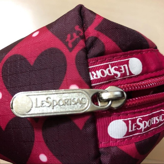 LeSportsac(レスポートサック)の【美品】レスポートサック  ハートラウンドポーチ レディースのファッション小物(ポーチ)の商品写真