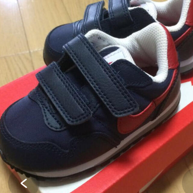 NIKE(ナイキ)のNIKE ベビーシューズ キッズ/ベビー/マタニティのベビー靴/シューズ(~14cm)(スニーカー)の商品写真