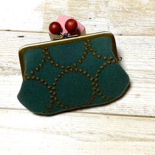 ミナペルホネン(mina perhonen)の★SALE★木玉がま口  ミナペルホネン  ハンドメイド  クリスマスカラー🎁(ポーチ)