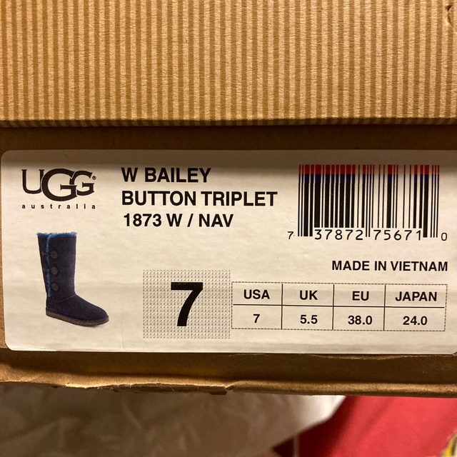 UGG(アグ)のお値下げUGGムートンロングブーツ　ネイビー美品　 レディースの靴/シューズ(ブーツ)の商品写真