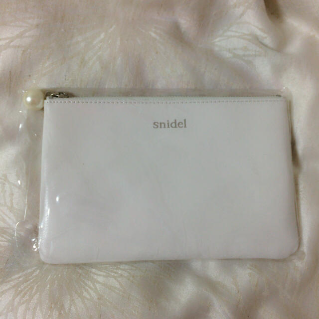 SNIDEL(スナイデル)のsnidel ノベルティ パールバッグ レディースのバッグ(ショルダーバッグ)の商品写真