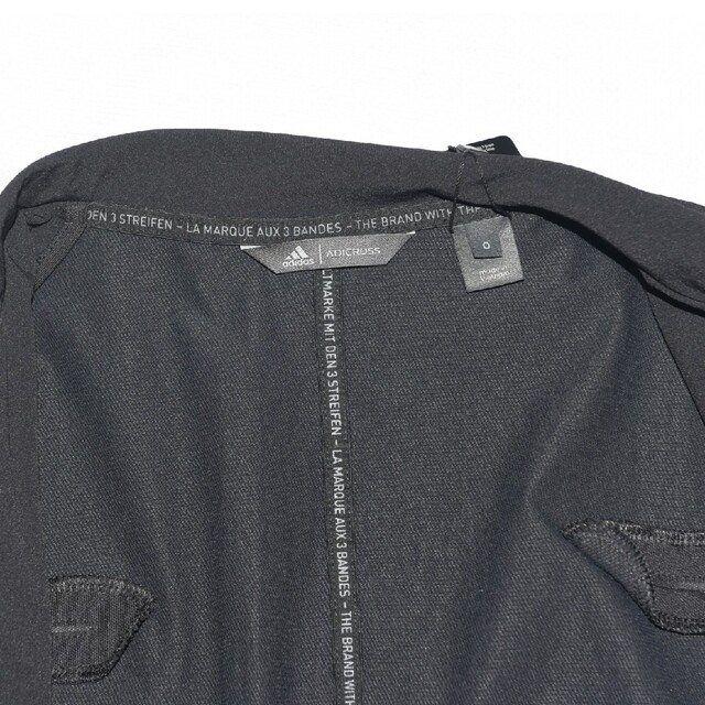 adidas(アディダス)のアディクロス　アーバン　ジャケット＆ズボン　セットアップスーツ ブラック　O メンズのスーツ(セットアップ)の商品写真