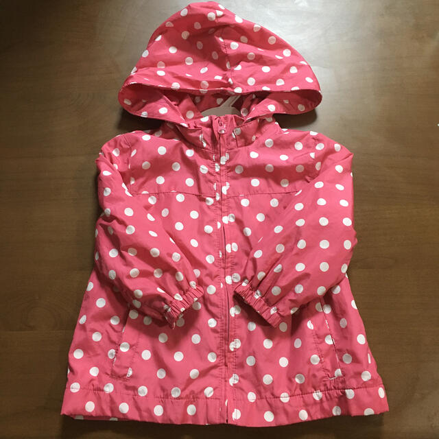 babyGAP(ベビーギャップ)のパーカー　80 ピンク　水玉 キッズ/ベビー/マタニティのベビー服(~85cm)(ジャケット/コート)の商品写真