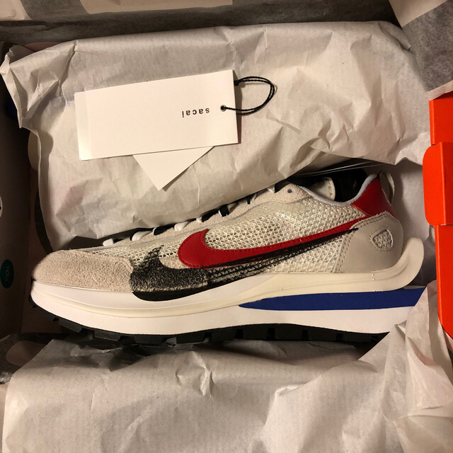 NIKE(ナイキ)のsacai nike vapor waffle white royal 28cm メンズの靴/シューズ(スニーカー)の商品写真