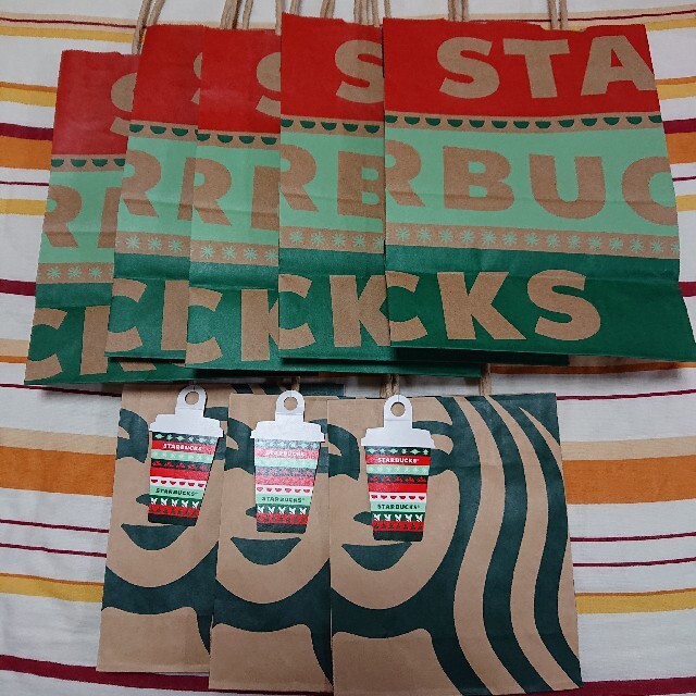 Starbucks Coffee(スターバックスコーヒー)のスターバックス紙袋 レディースのバッグ(ショップ袋)の商品写真