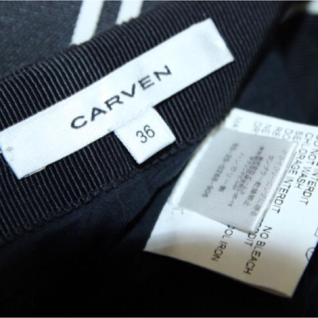 CARVEN(カルヴェン)のCarven カルヴェン ショートパンツ レディースのパンツ(ショートパンツ)の商品写真