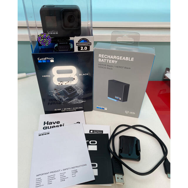 GoPro HERO 8 BLACKとスペアバッテリー