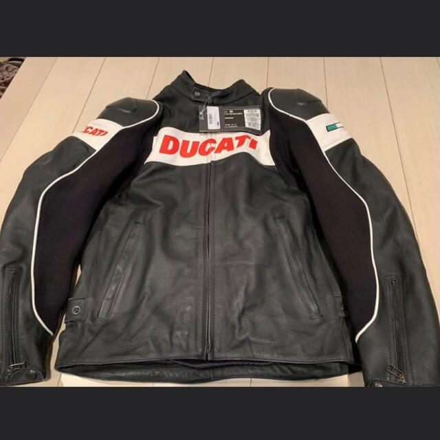 バイクDUCATI レザージャケット　size50