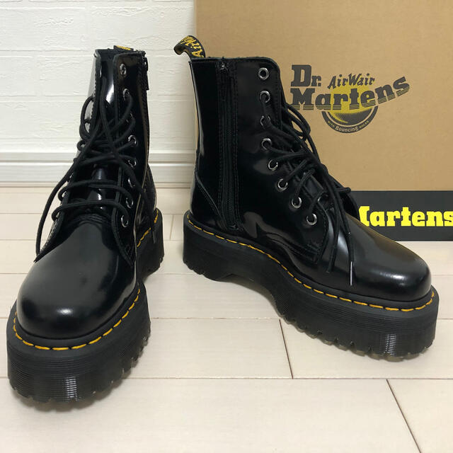 新品未使用！Dr.Martens JADON 8ホール 厚底 UK4