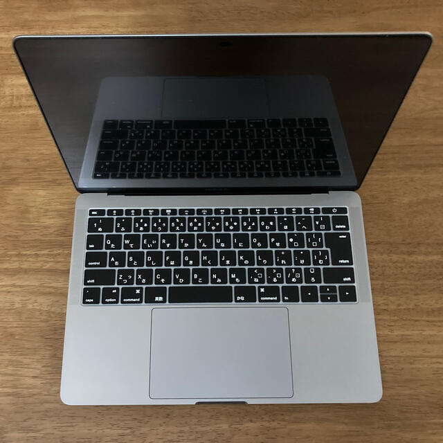 Apple(アップル)のMacBook Pro 13インチ　2017 スマホ/家電/カメラのPC/タブレット(ノートPC)の商品写真